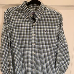 Vineyard Vines Whale Shirt, like new, Small